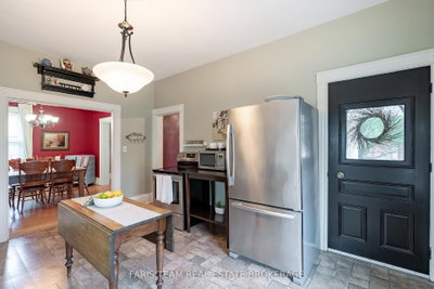 421 Midland Avenue • Midland, ON photo 8