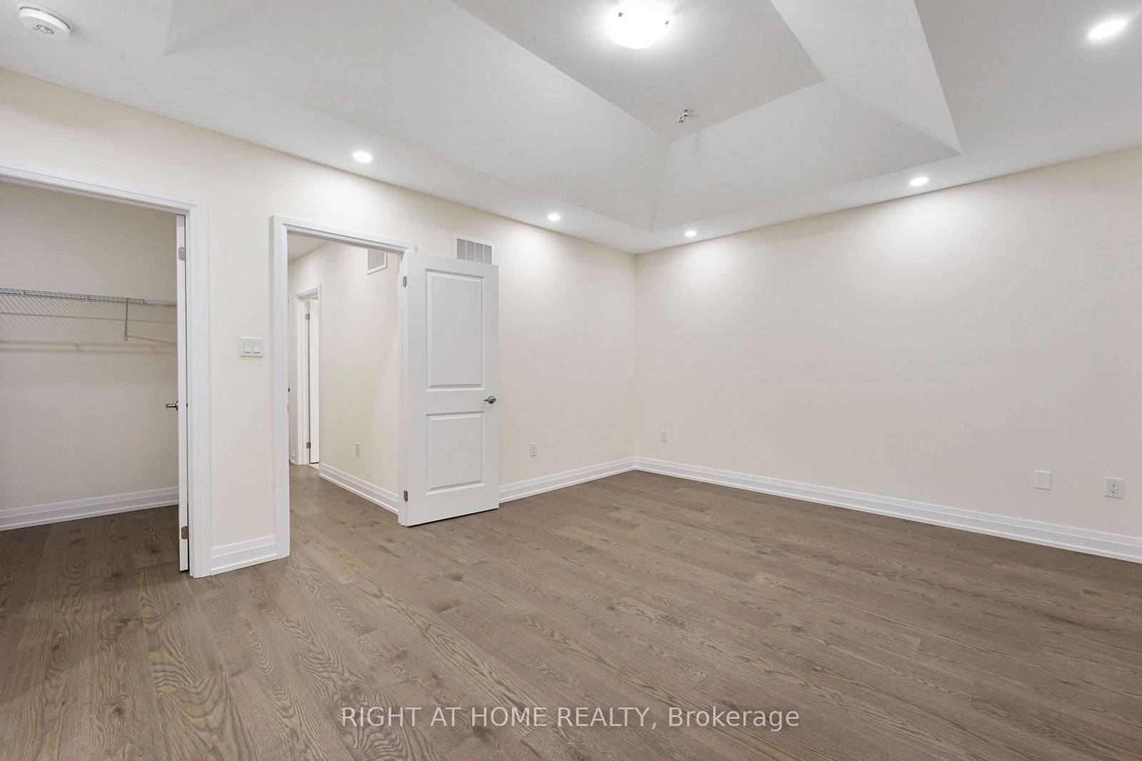 53 Bearberry Road • Springwater, ON photo 25