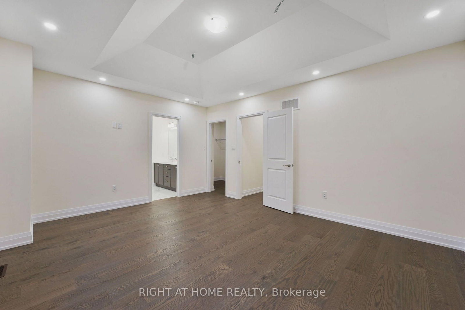 53 Bearberry Road • Springwater, ON photo 26