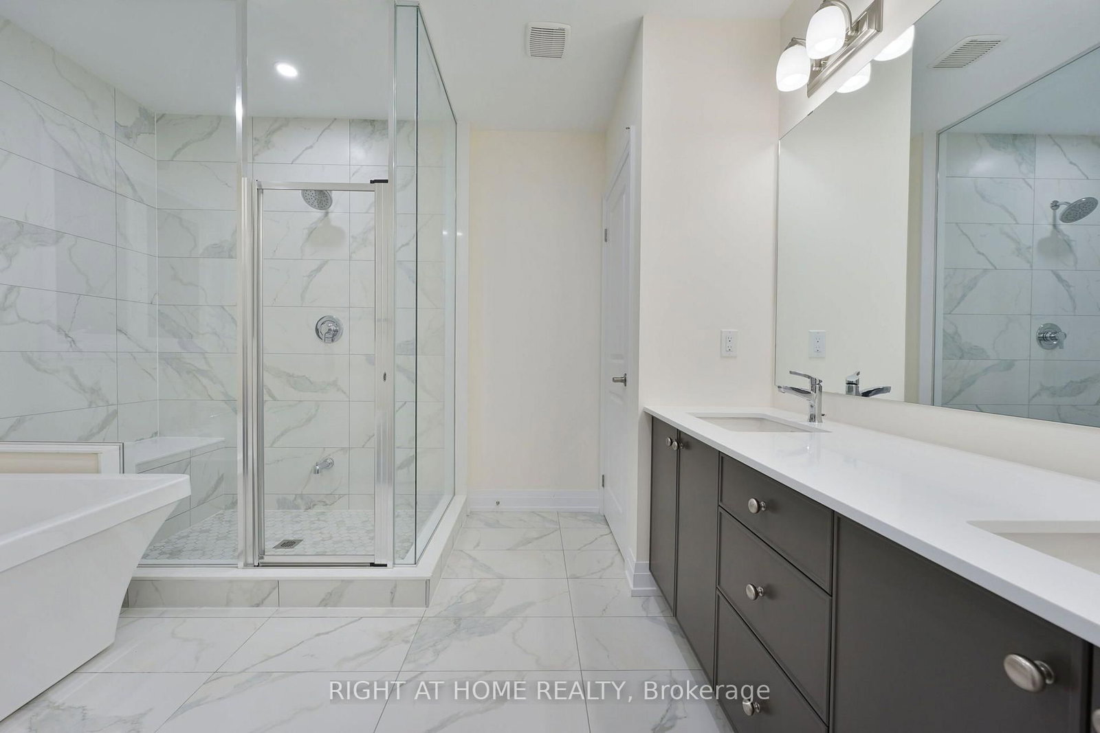 53 Bearberry Road • Springwater, ON photo 27