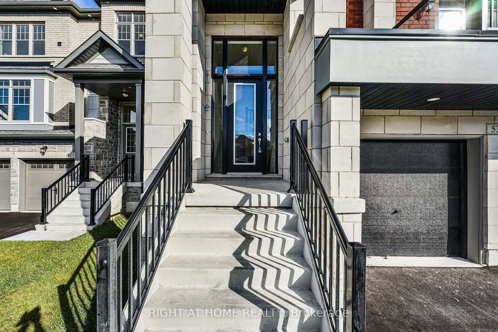 53 Bearberry Road • Springwater, ON photo 4