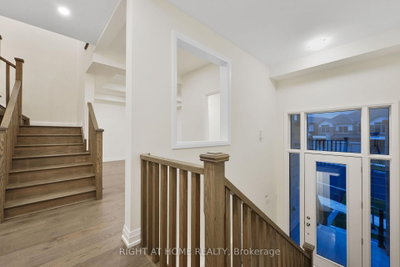 53 Bearberry Road • Springwater, ON photo 5
