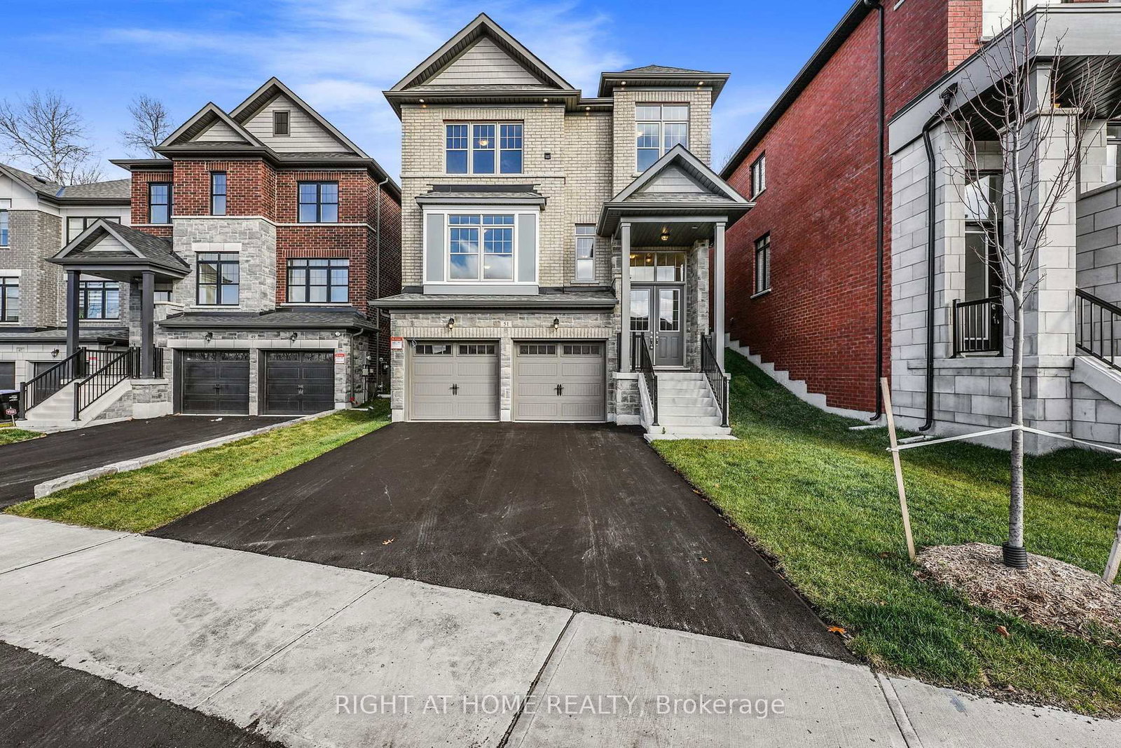 51 Bearberry Road • Springwater, ON photo 1