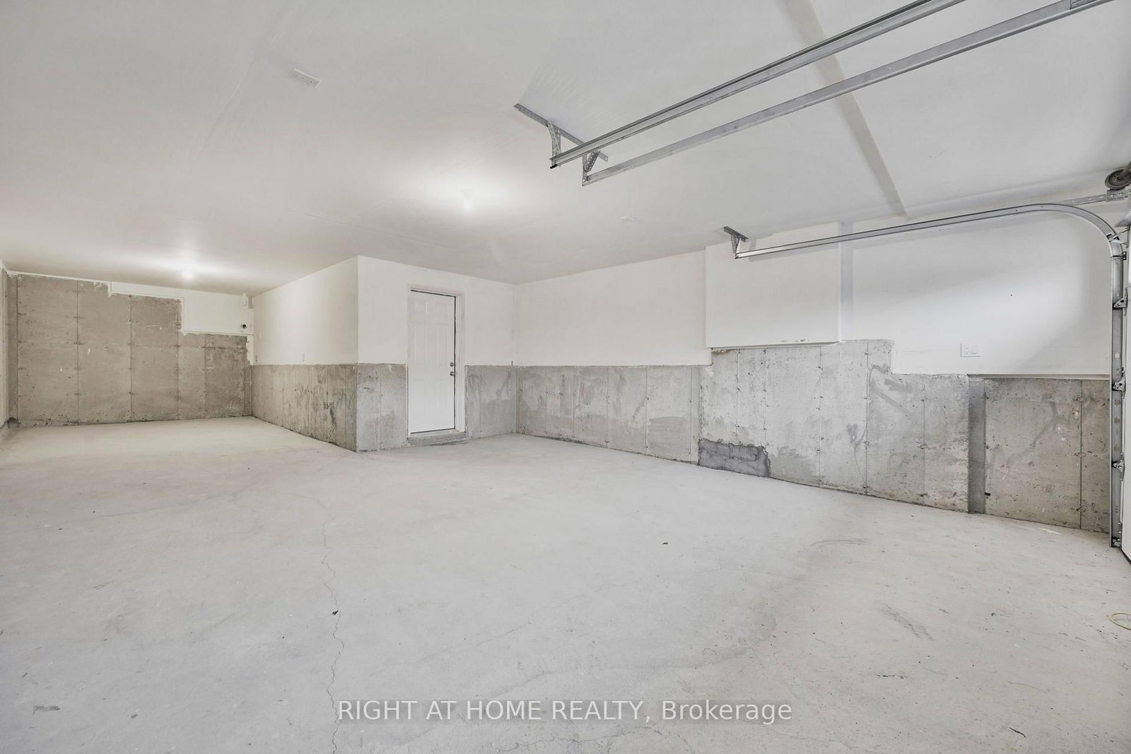 51 Bearberry Road • Springwater, ON photo 39