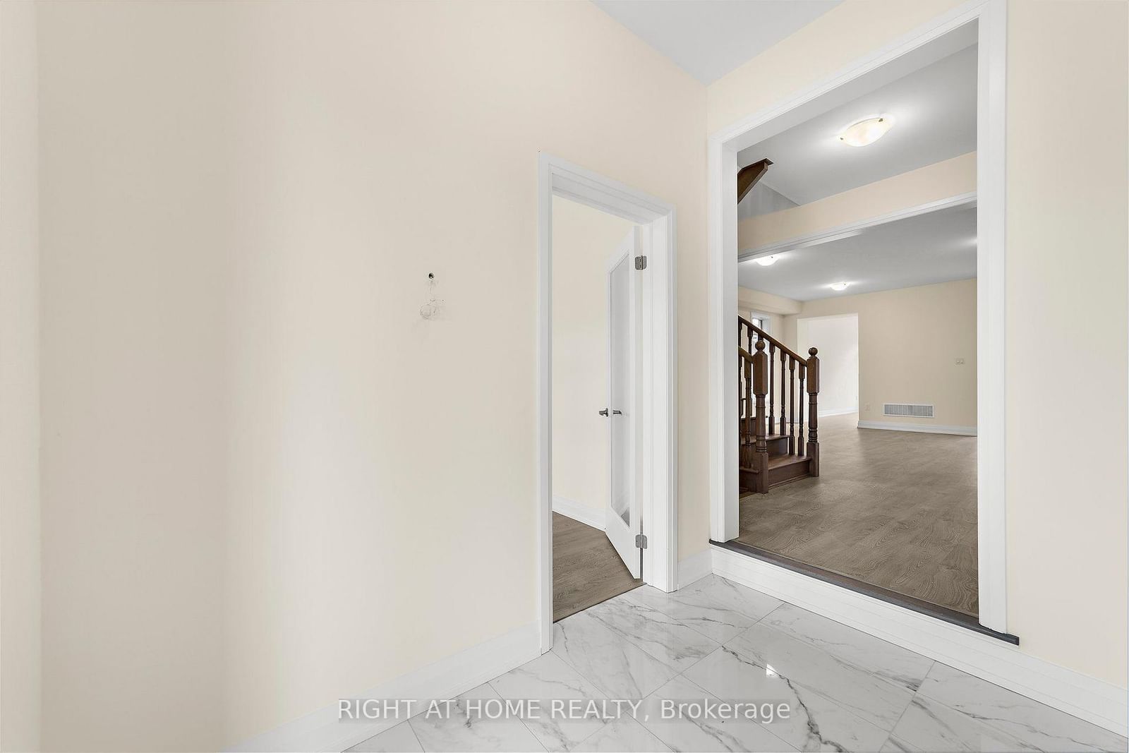 46 Daffodil Road • Springwater, ON photo 13