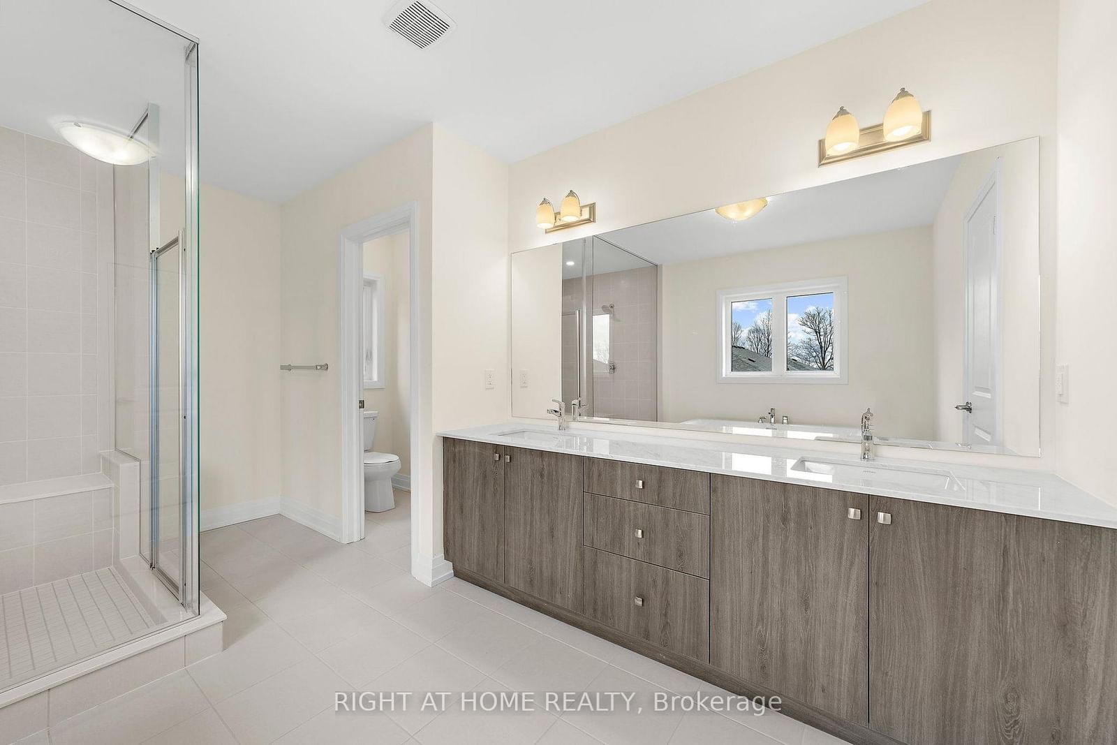 46 Daffodil Road • Springwater, ON photo 21