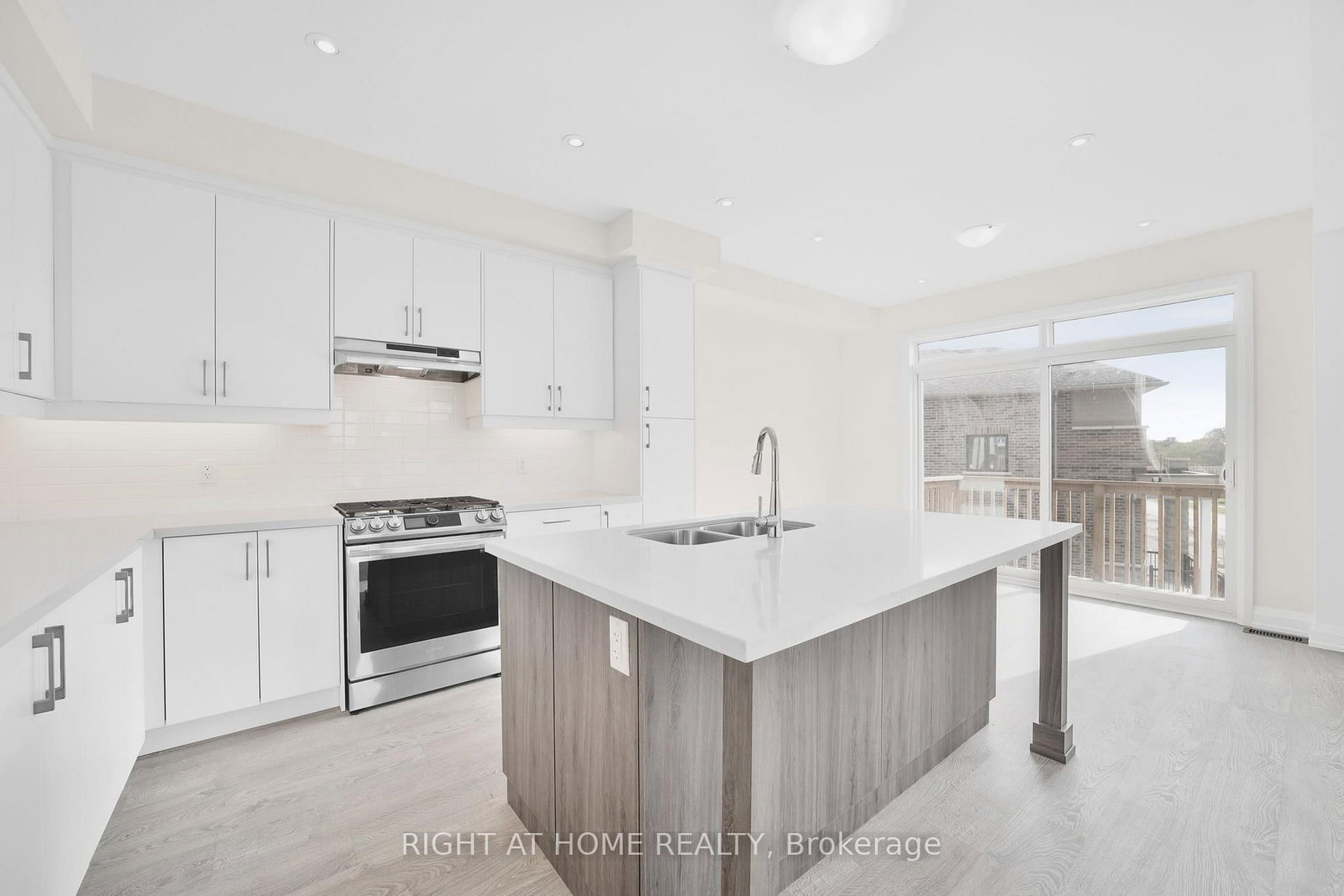 46 Bearberry Road • Springwater, ON photo 14