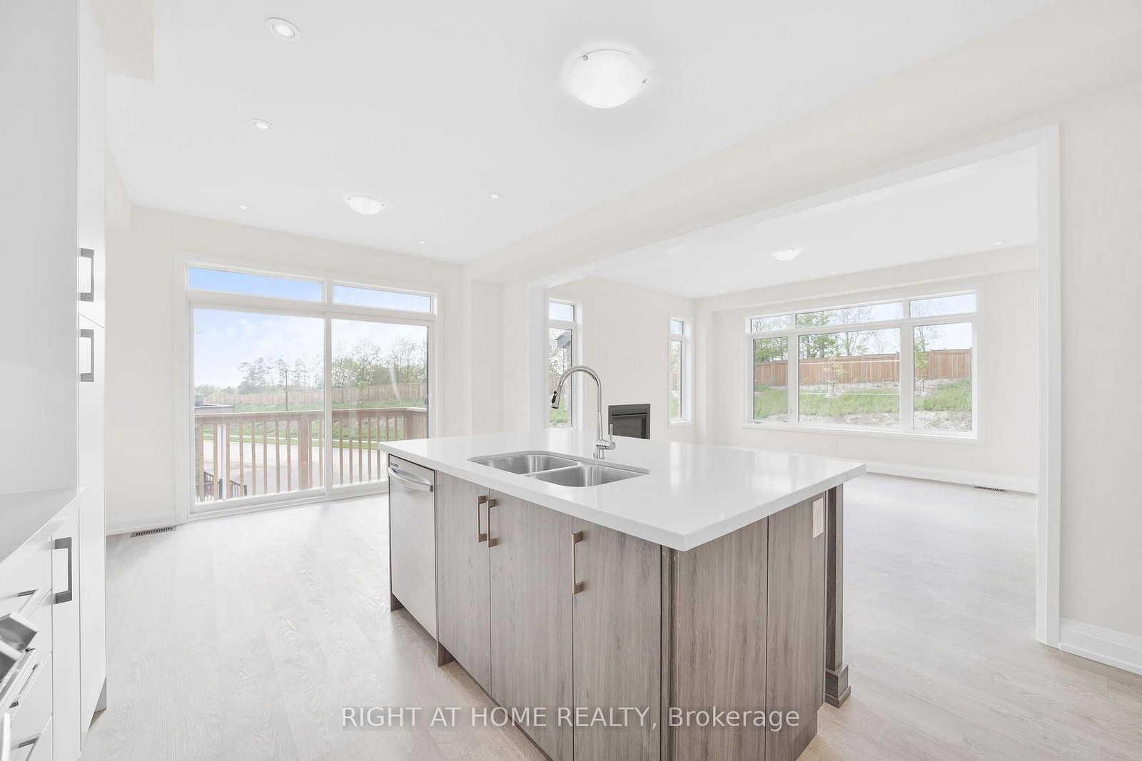 46 Bearberry Road • Springwater, ON photo 15