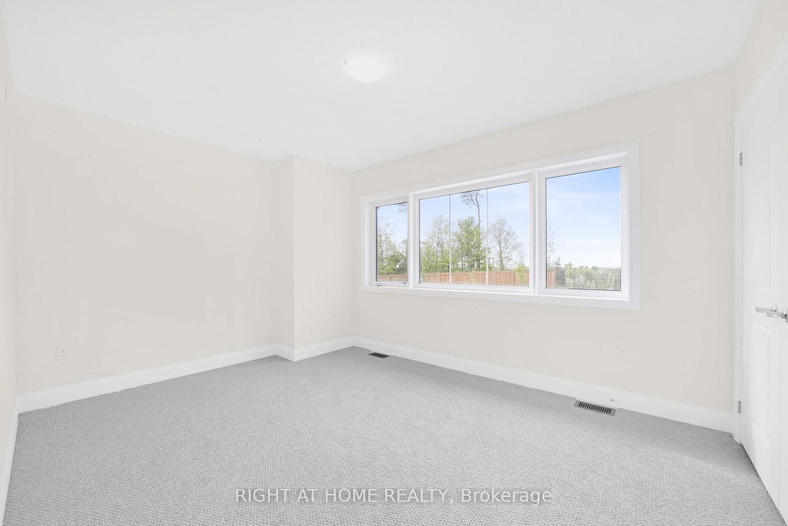 46 Bearberry Road • Springwater, ON photo 25