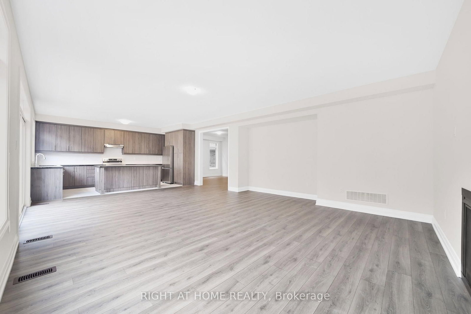 15 Calypso Avenue • Springwater, ON photo 12