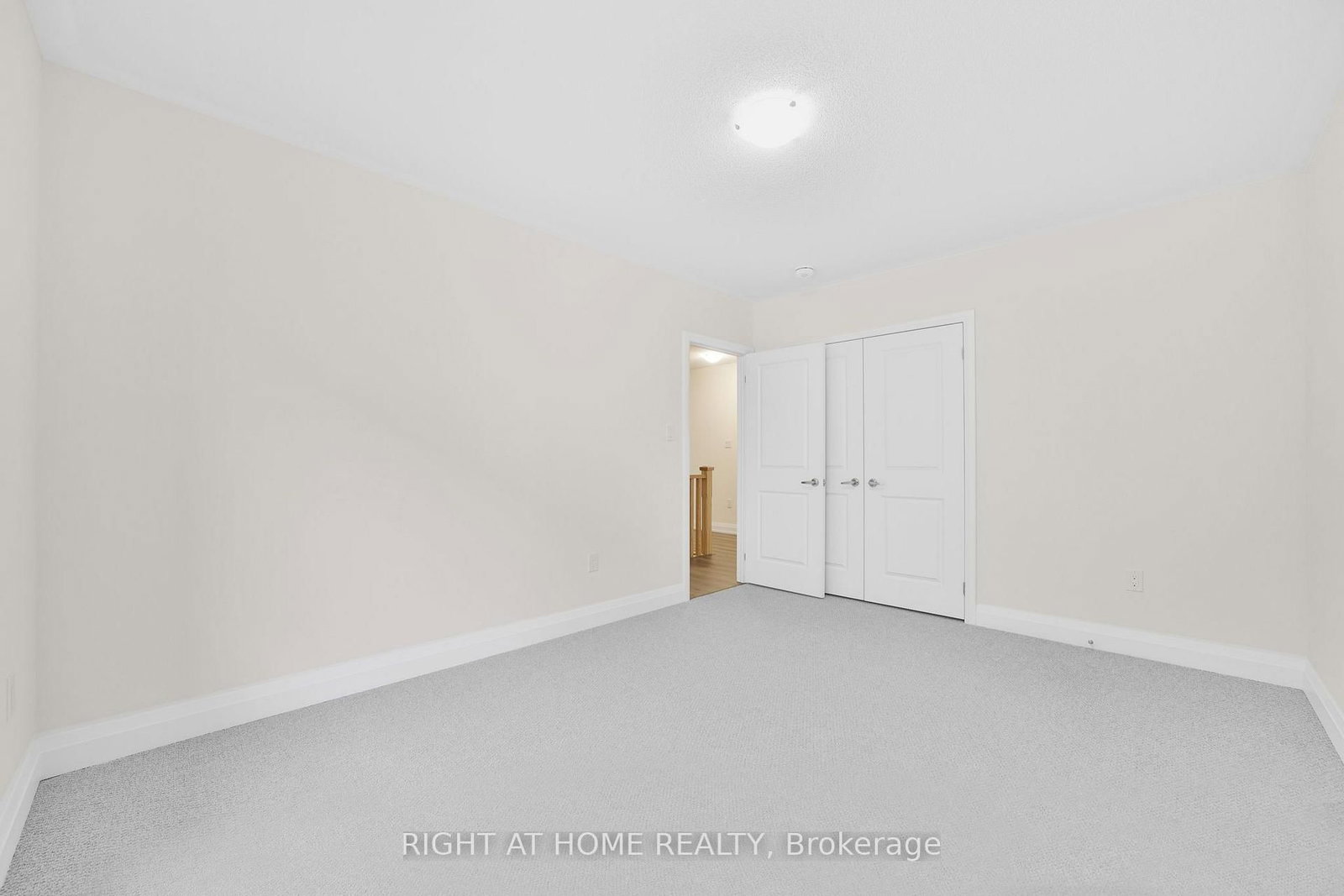 15 Calypso Avenue • Springwater, ON photo 25