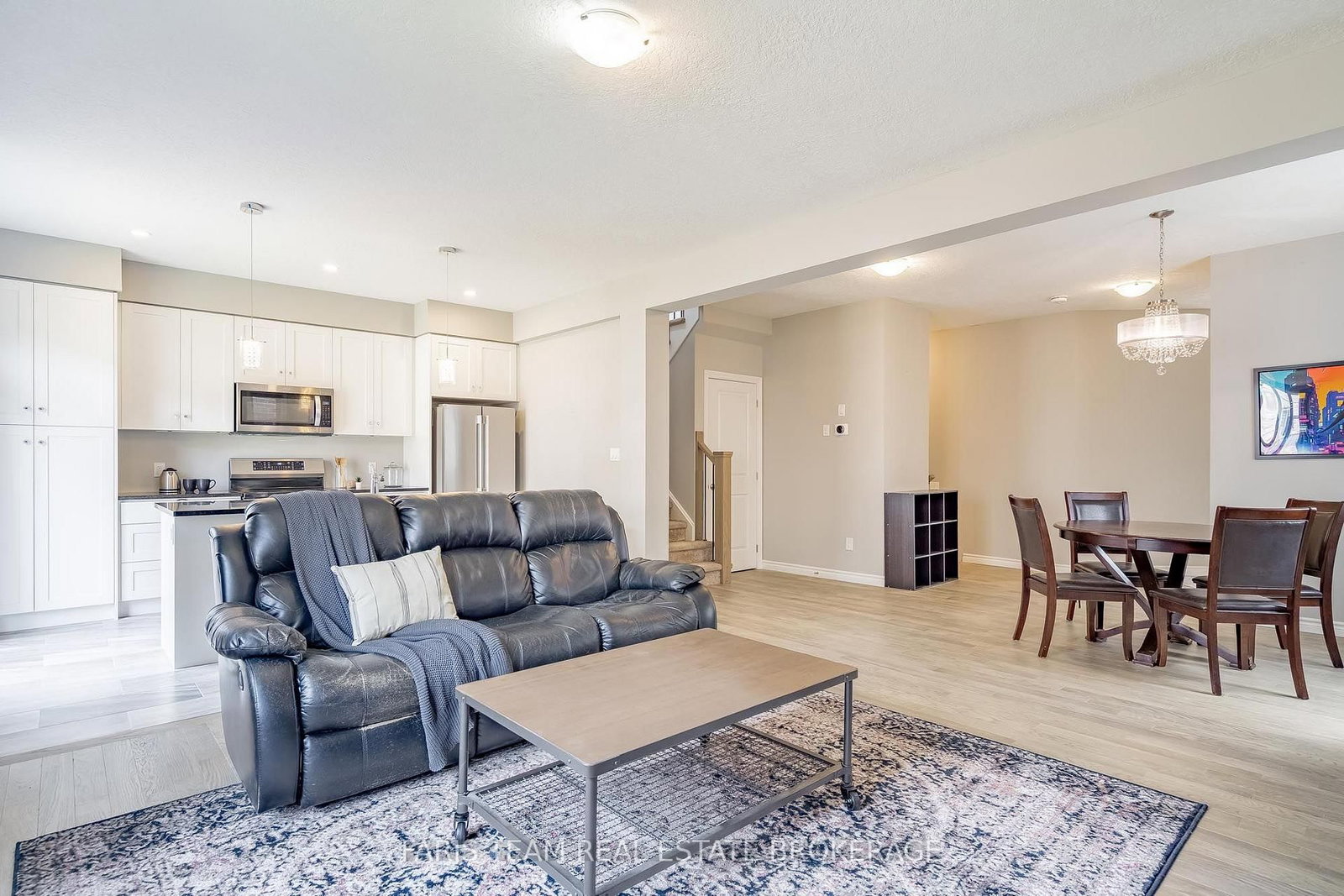 1016 Wright Drive • Midland, ON photo 13