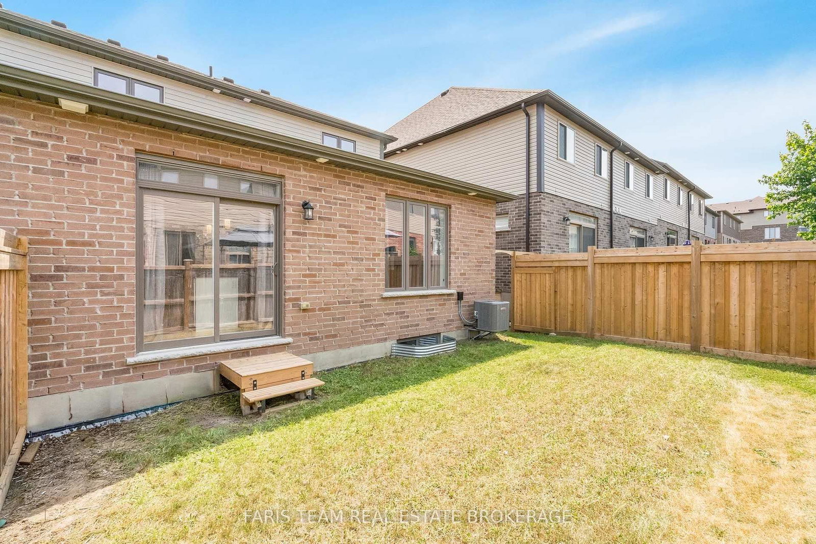 1016 Wright Drive • Midland, ON photo 25