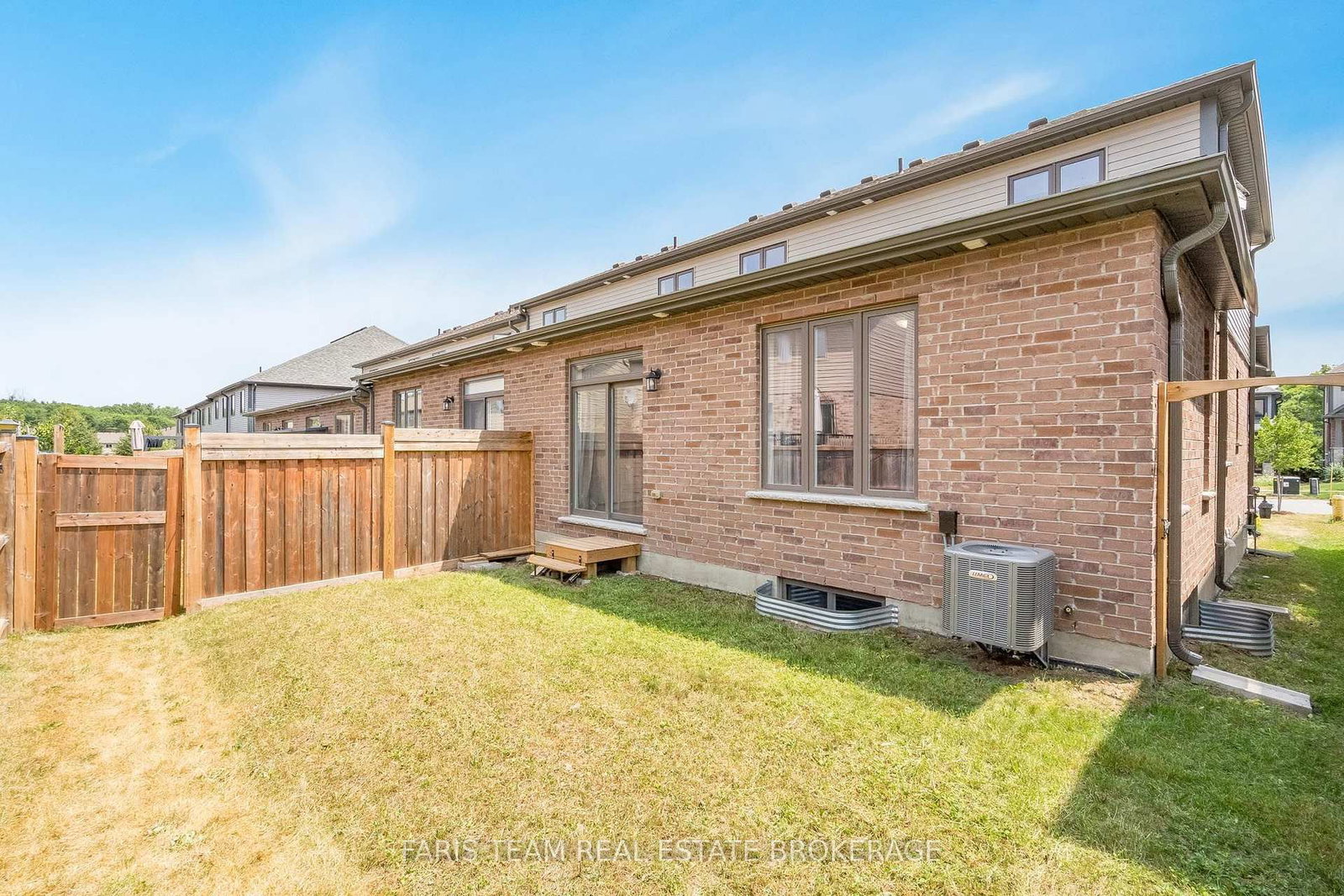1016 Wright Drive • Midland, ON photo 26