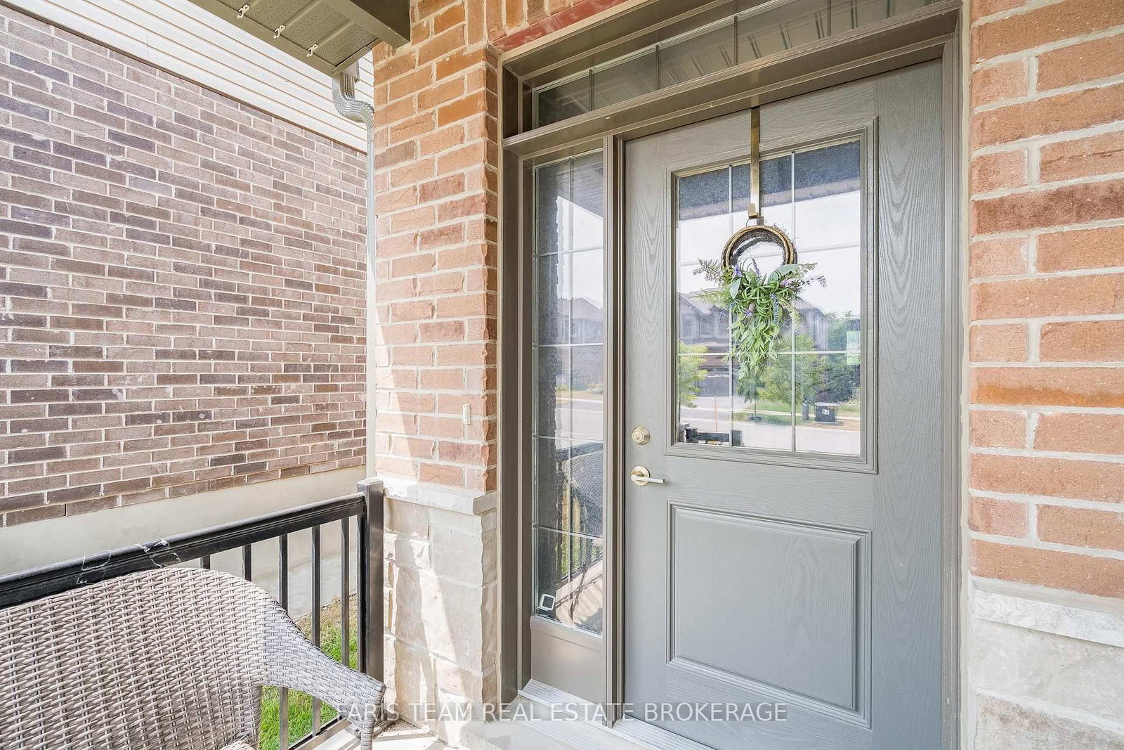 1016 Wright Drive • Midland, ON photo 4