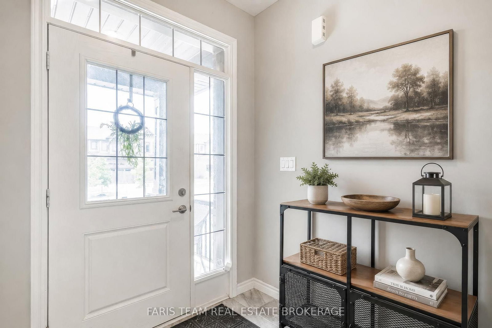 1016 Wright Drive • Midland, ON photo 5