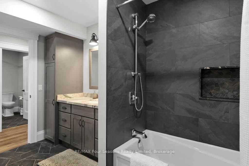 8672 County Rd 91 Road • Clearview, ON photo 40