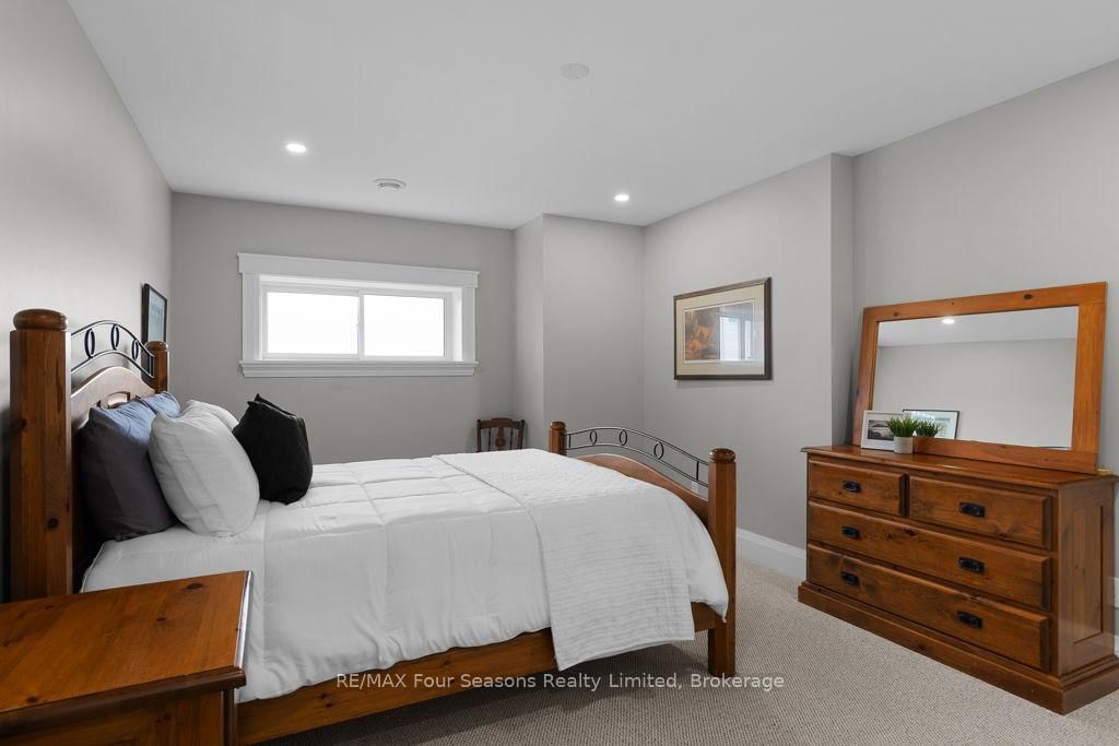 8672 County Rd 91 Road • Clearview, ON photo 43