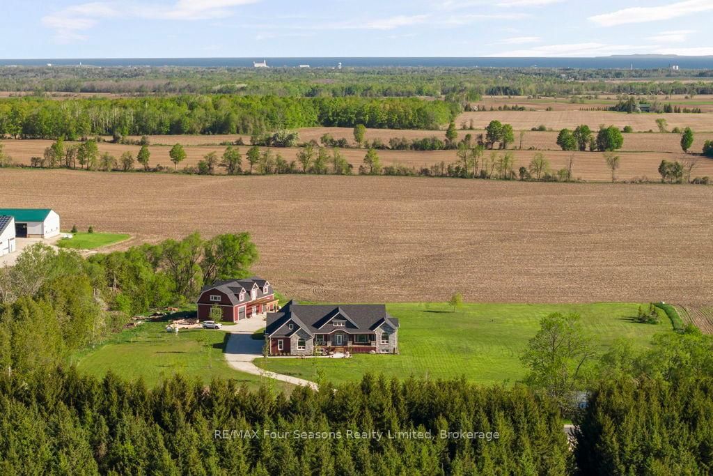 8672 County Rd 91 Road • Clearview, ON photo 50