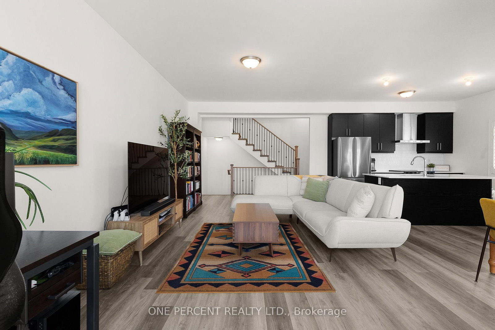 129 Colborne Street E • Orillia, ON photo 12
