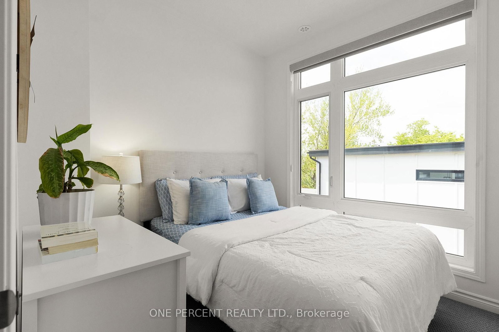 129 Colborne Street E • Orillia, ON photo 23