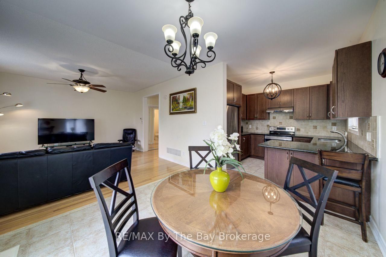 11 Grand Poplar Lane • Wasaga Beach, ON photo 13