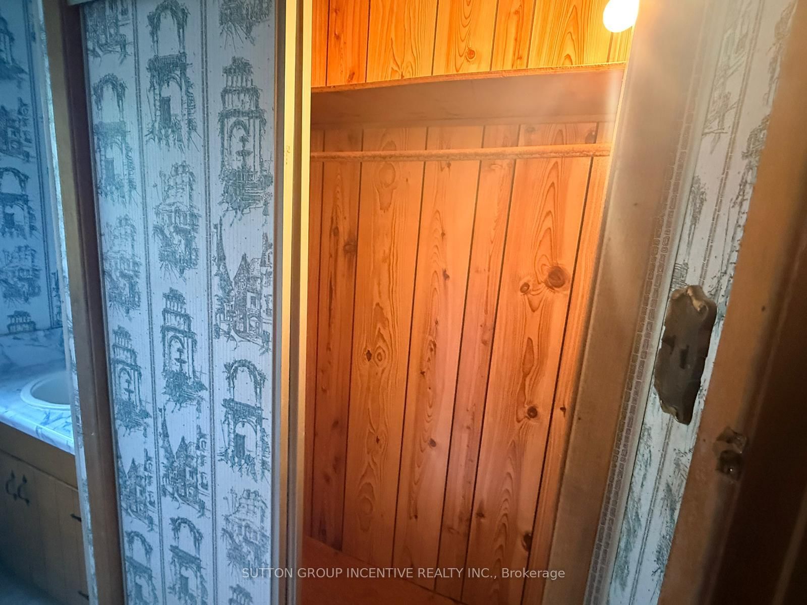 18 Harras Avenue • Tiny, ON photo 32
