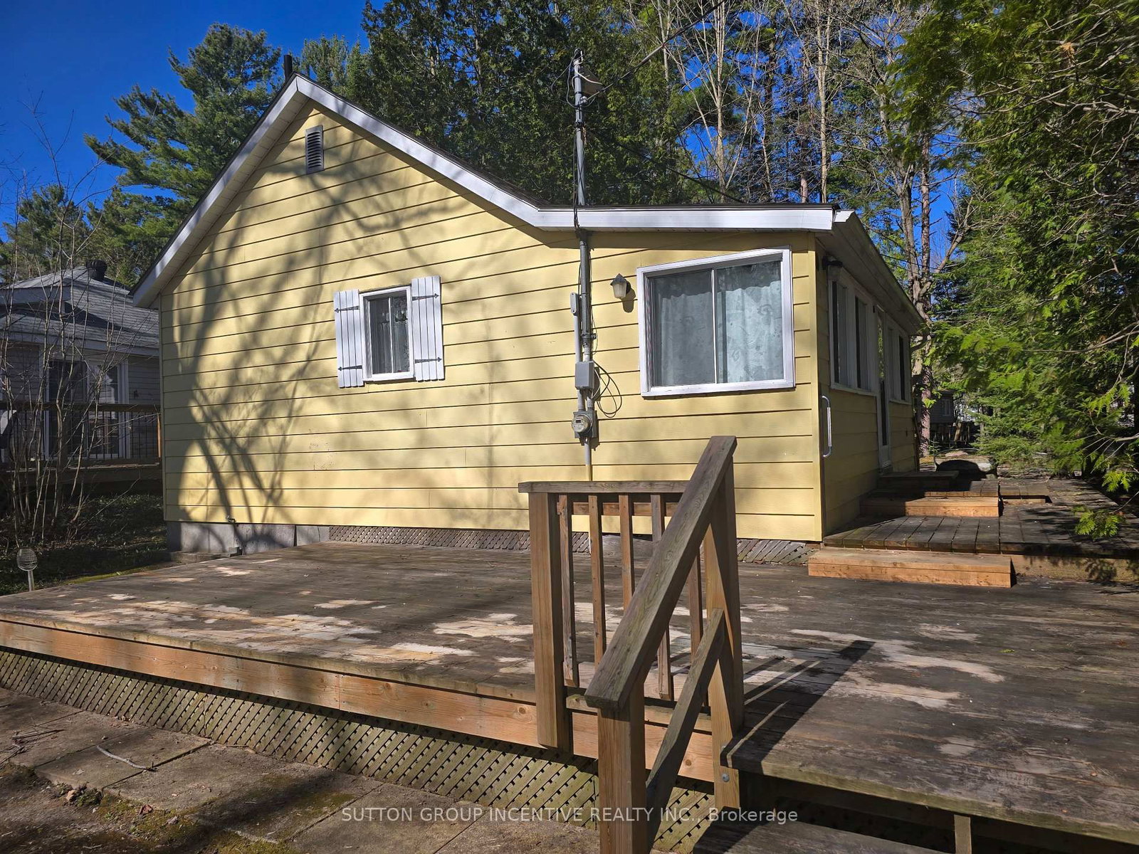 18 Harras Avenue • Tiny, ON photo 4