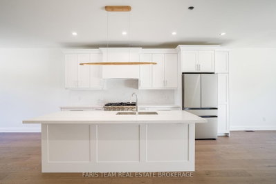 45 Sheppard Street • Severn, ON photo 9