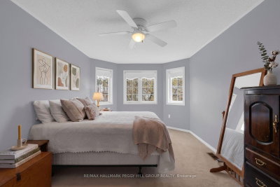 168 Wildwood Trail • Barrie, ON photo 9