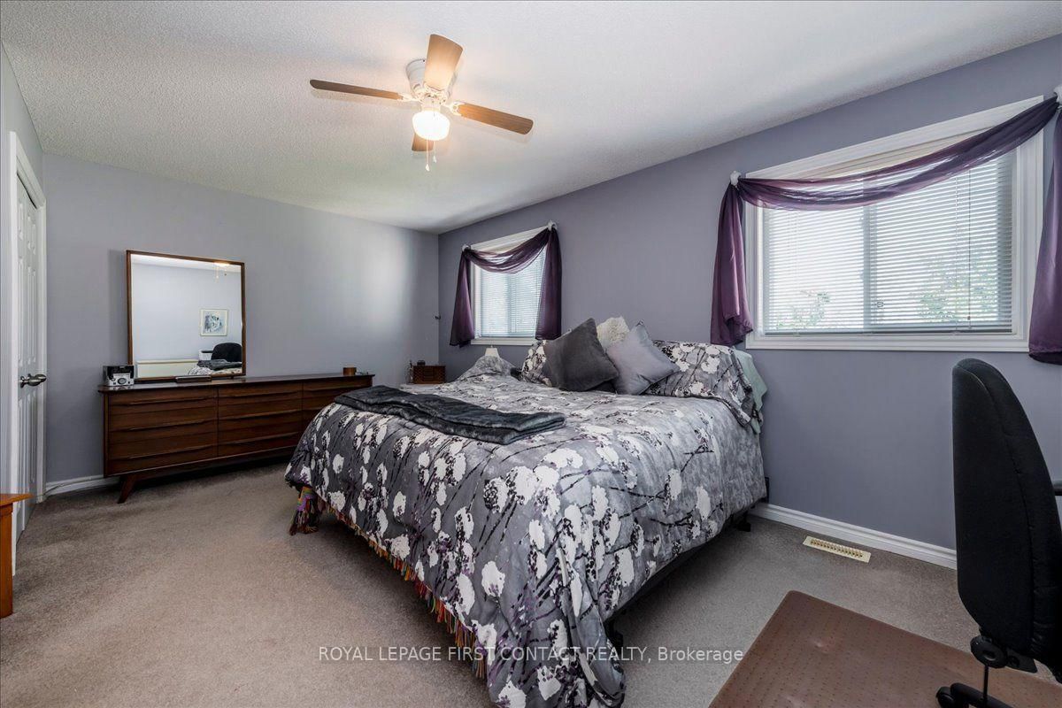 28 Pass Court • Barrie, ON photo 22