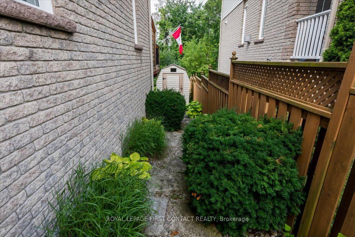 28 Pass Court • Barrie, ON photo 31