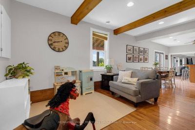 4295 Horseshoe Valley Road W • Springwater, ON photo 9