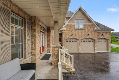 113 Rugman Crescent • Springwater, ON photo 2