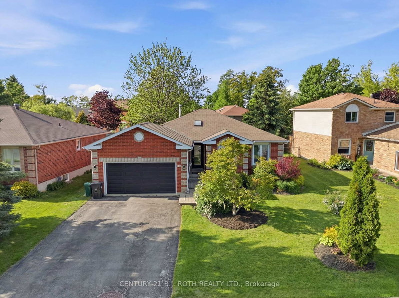300 CUNDLES Road W
