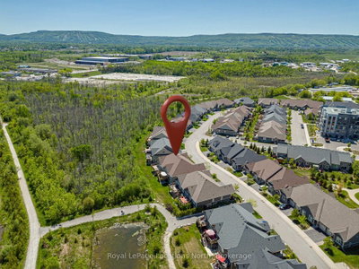 68 Kari Crescent • Collingwood, ON photo 5