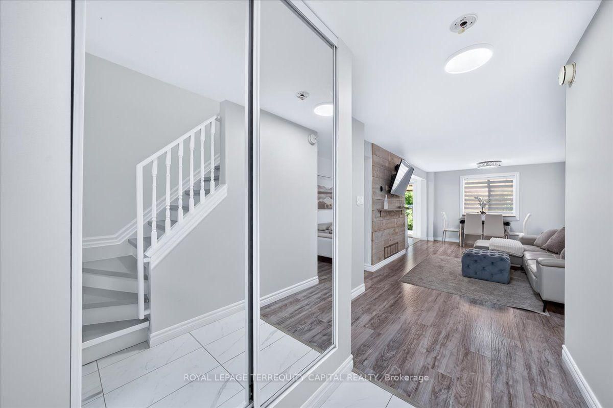 9 Seymour Crescent • Barrie, ON photo 10