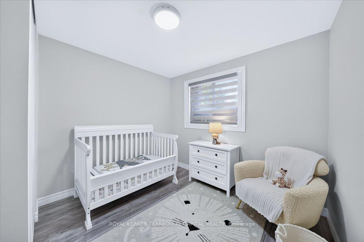 9 Seymour Crescent • Barrie, ON photo 32