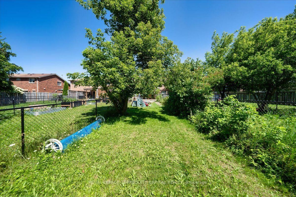 9 Seymour Crescent • Barrie, ON photo 49