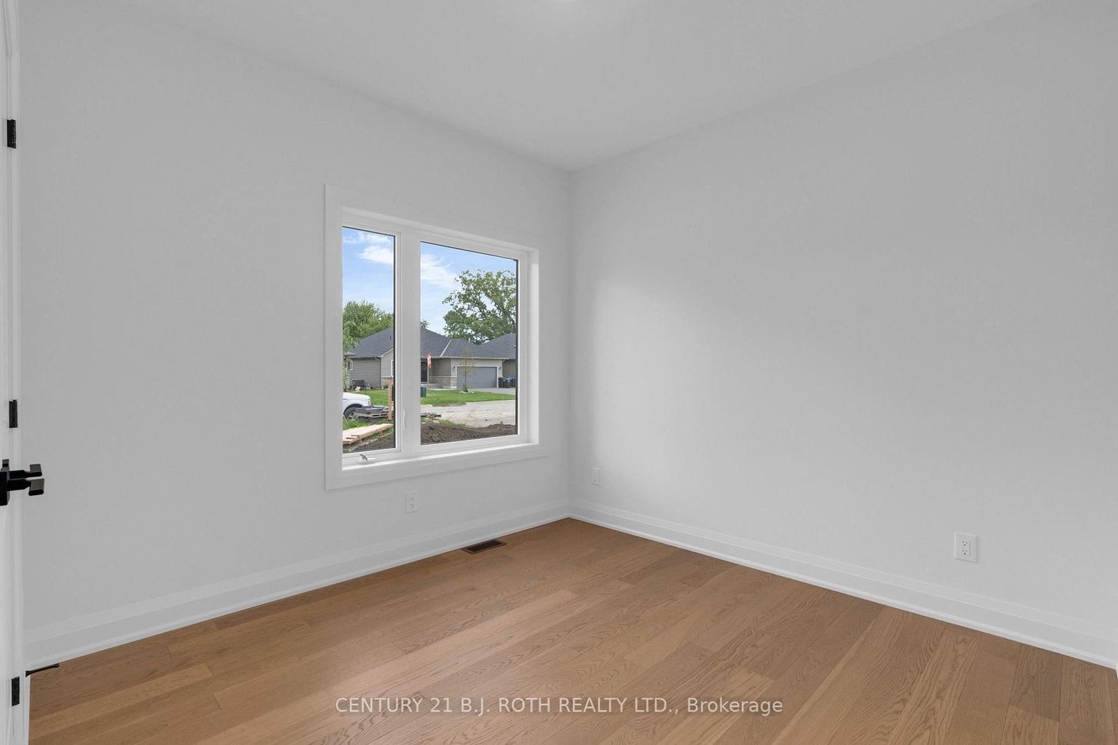 29 Harold Avenue • Severn, ON photo 24