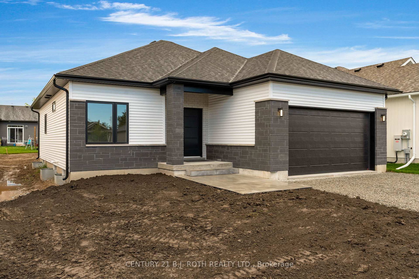 29 Harold Avenue • Severn, ON photo 5