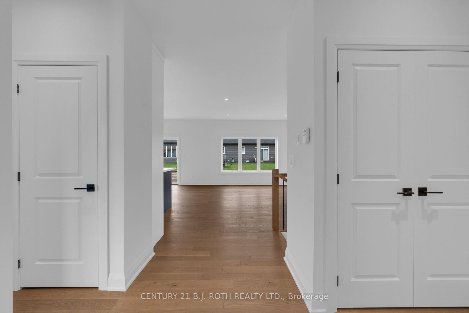 29 Harold Avenue • Severn, ON photo 8