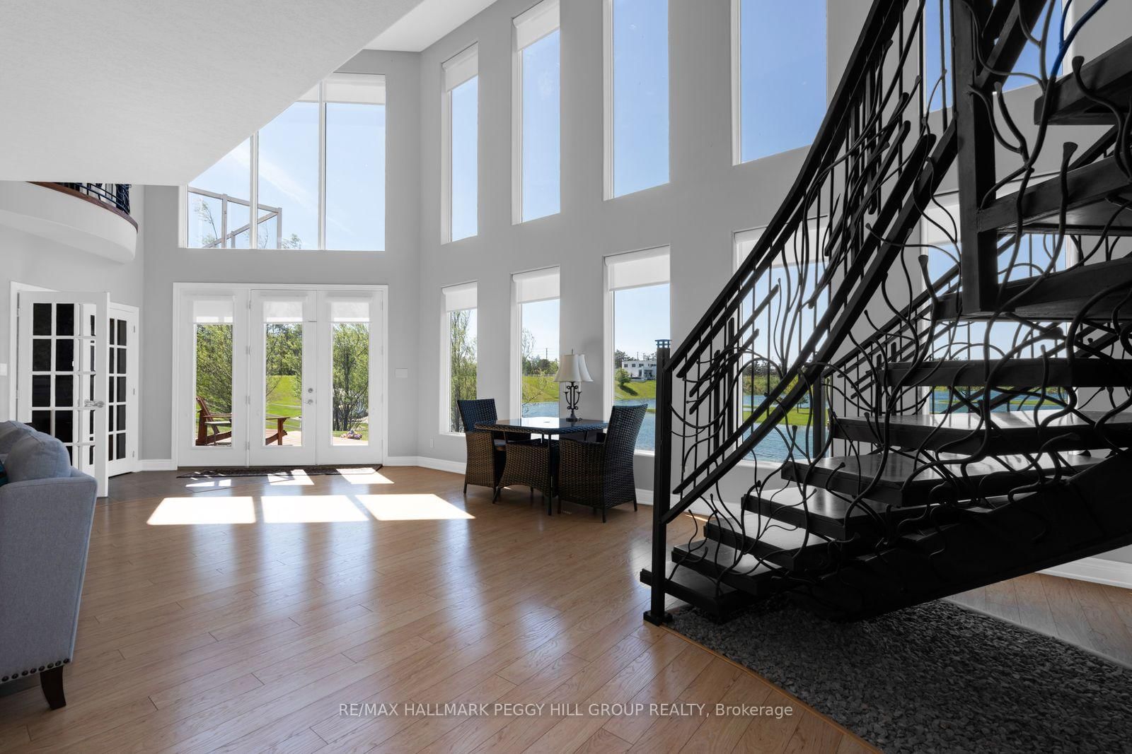 1372 Division Road E • Severn, ON photo 14