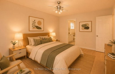 117 Wawinet Street • Midland, ON photo 9