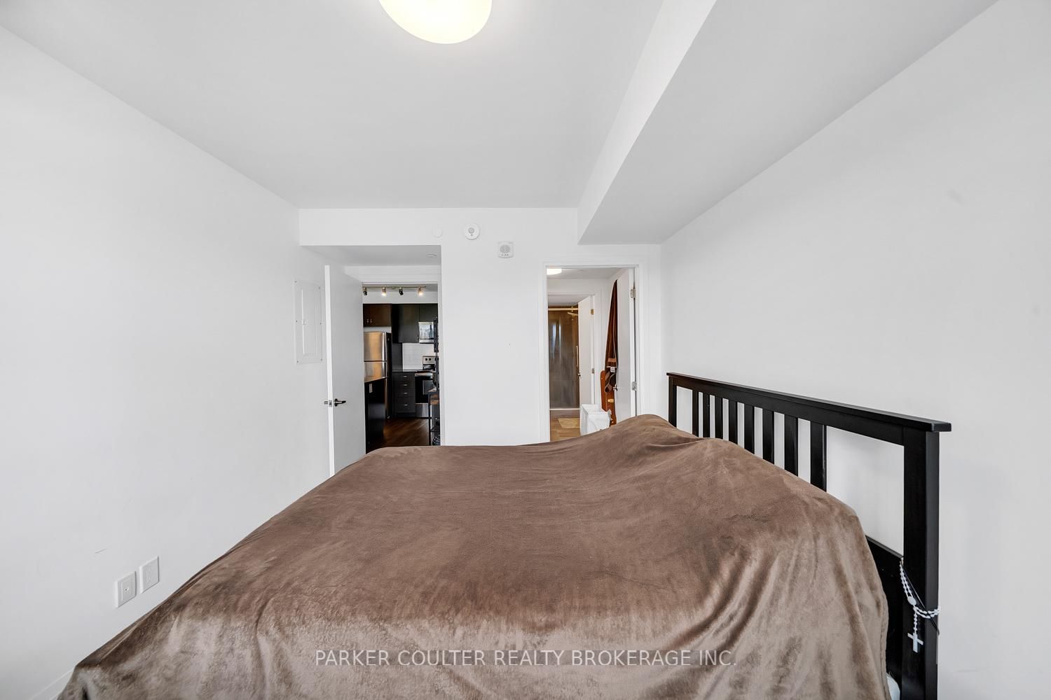 58 Lakeside Terrace • #909 • Barrie, ON photo 17