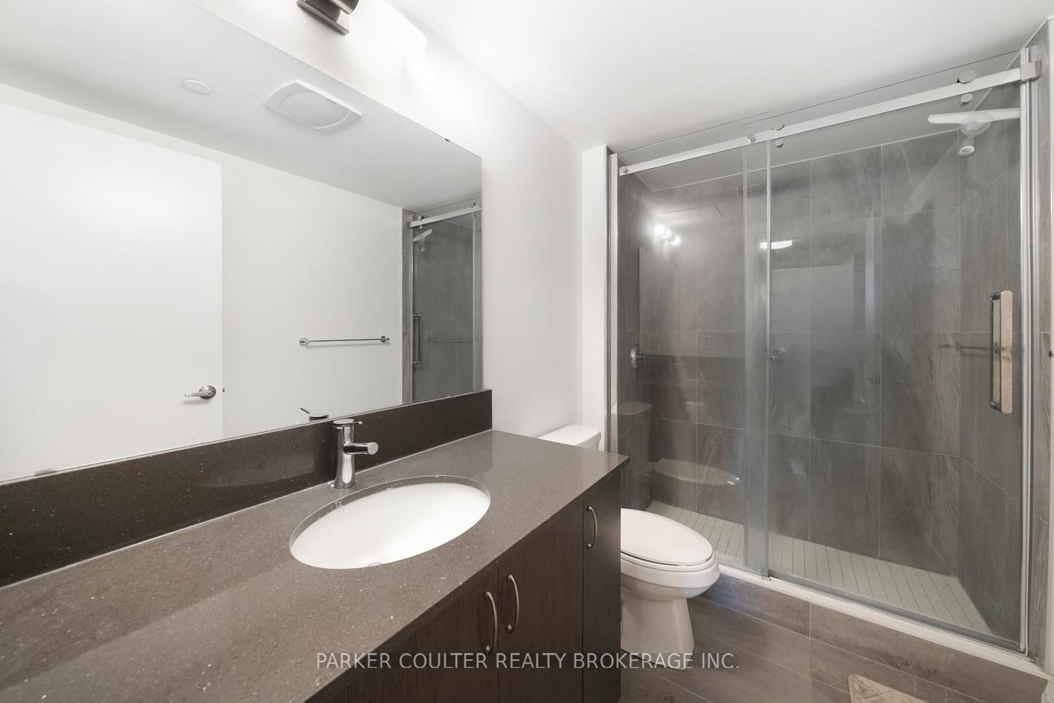 58 Lakeside Terrace • #909 • Barrie, ON photo 18