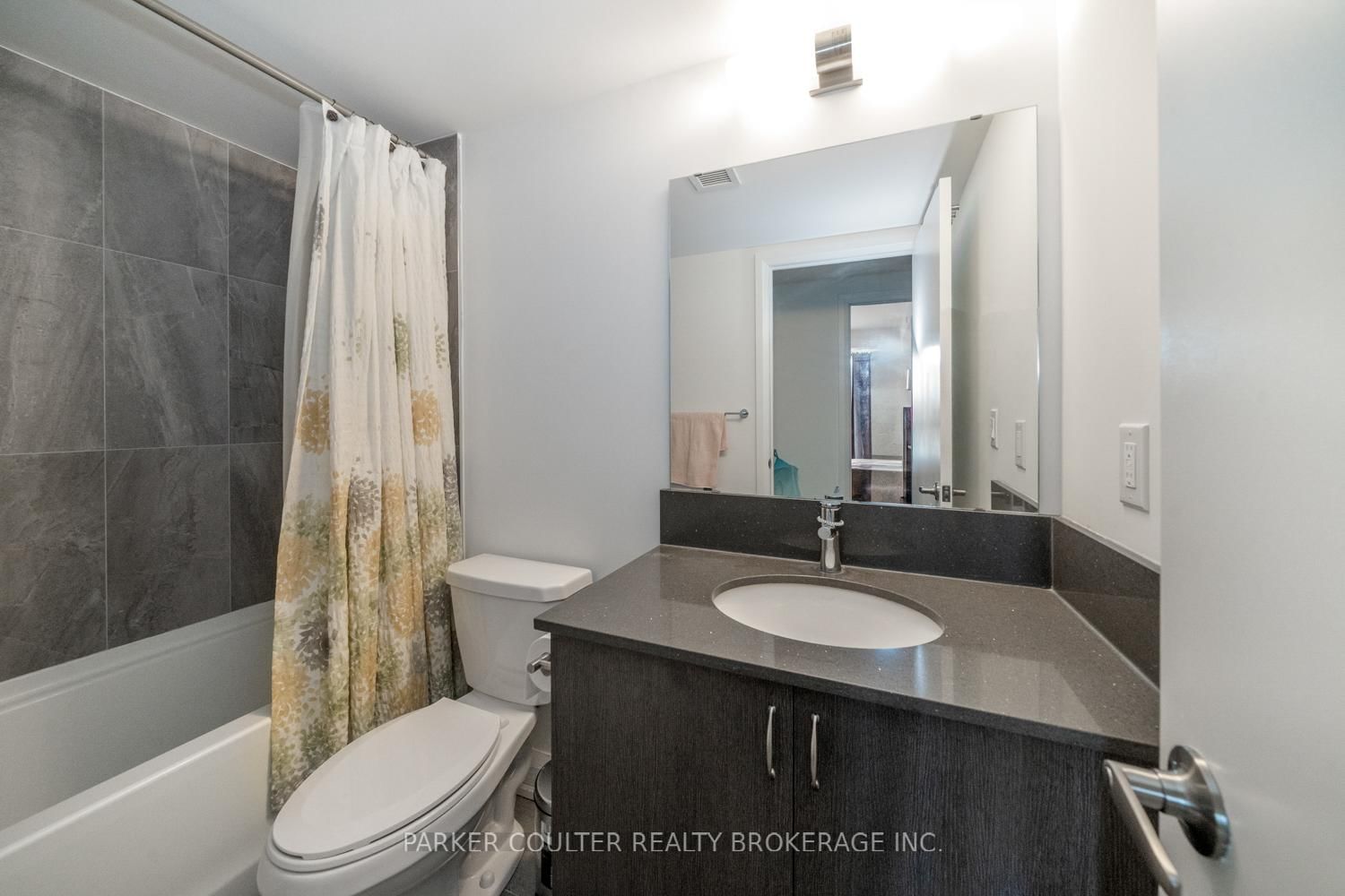58 Lakeside Terrace • #909 • Barrie, ON photo 22