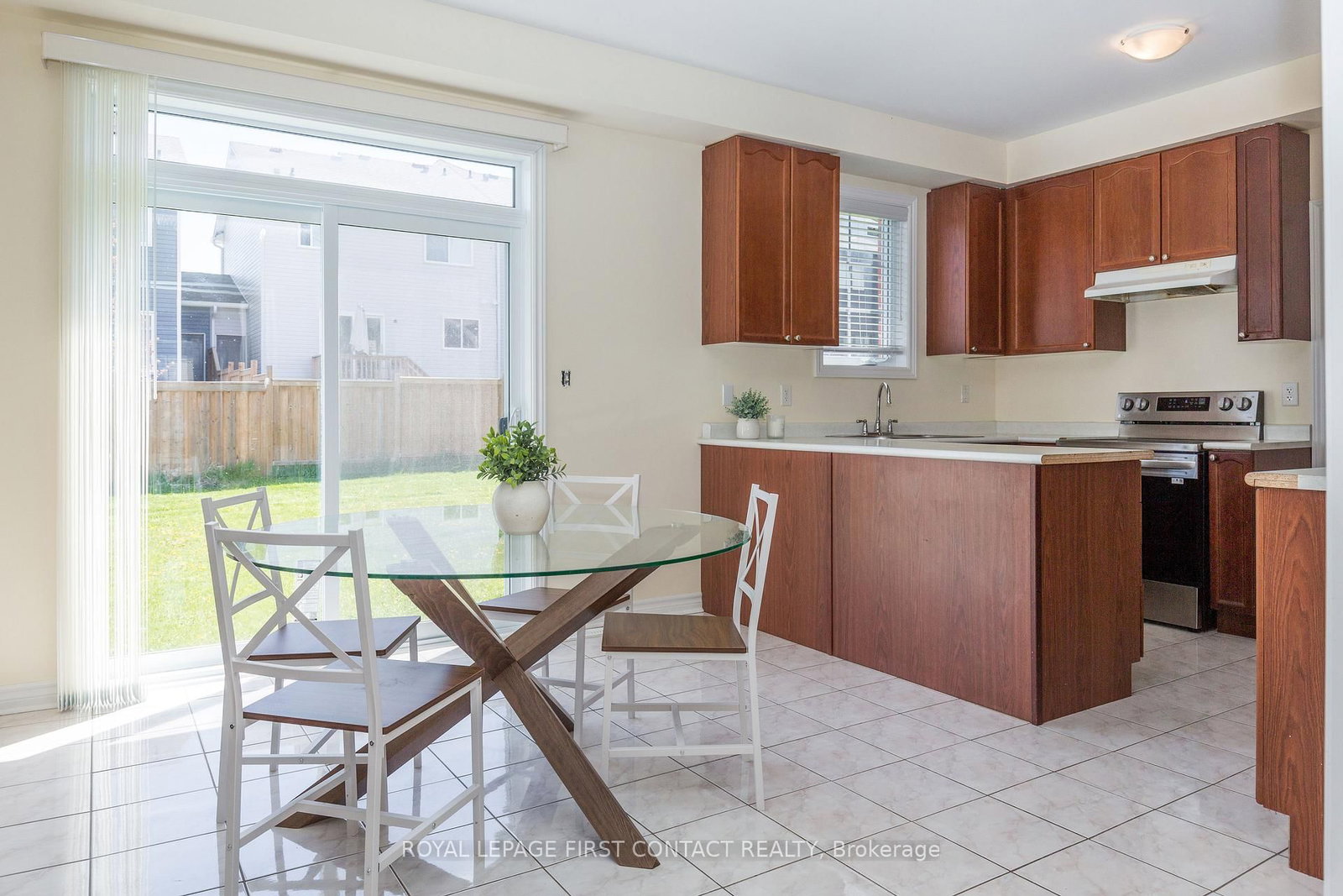 1 Griffin Gate • Barrie, ON photo 11