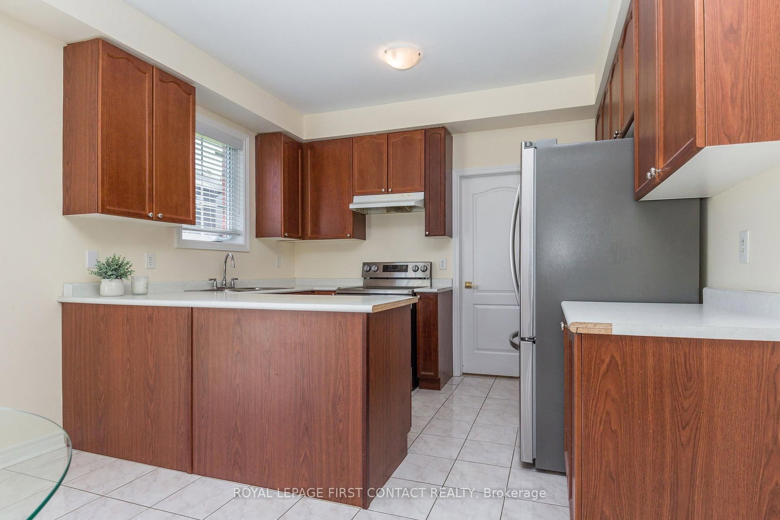 1 Griffin Gate • Barrie, ON photo 12