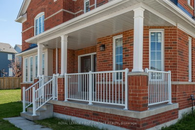 1 Griffin Gate • Barrie, ON photo 3
